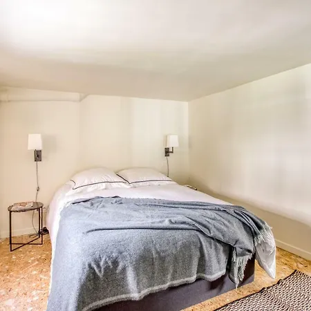 Amazing 65sqm Flat Style Loft Montorgueil, Louvre *