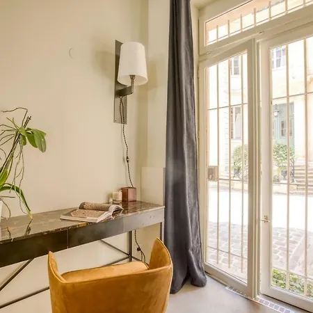 Amazing 65sqm Flat Style Loft Montorgueil, Louvre *