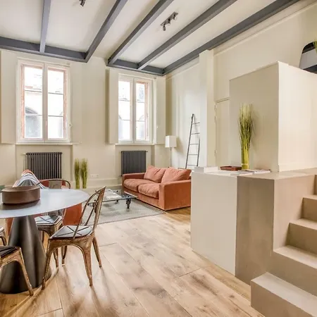 Amazing 65sqm Flat Style Loft Montorgueil, Louvre París